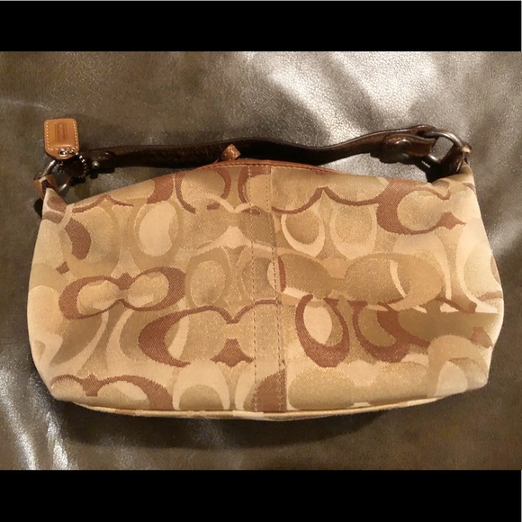 Coach purse - Picture 2 of 5